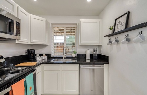 Palo Verde House | Southwest Casita w/Full Kitchen Unit 4