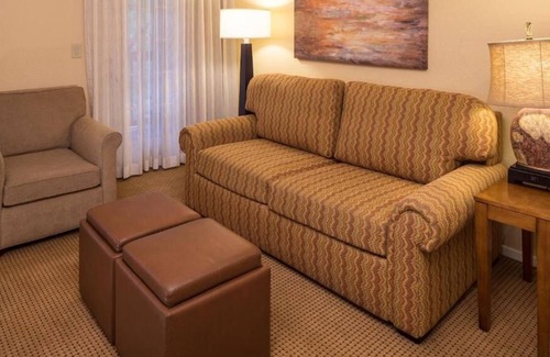 Northeast Santa Fe House | Southwest Getaway! Pool, Close to Santa Fe University of Art and Design