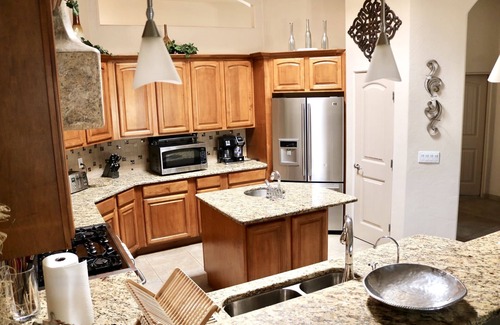 Las Cruces House | Southwestern Comfort Stay