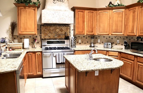 Las Cruces House | Southwestern Comfort Stay