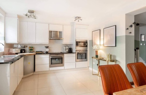 City of Westminster Apartment | Southwick Sanctuary S