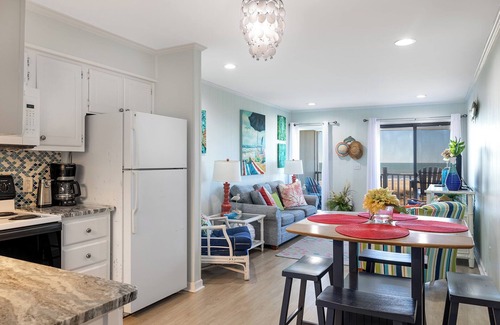 Morehead City Condo | Southwinds F16 - 2 Bedrooms, 2 Baths, Oceanfront Condo