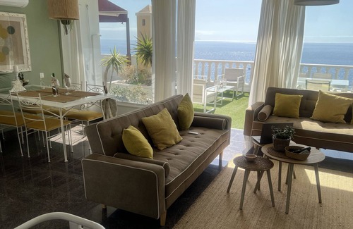 Los Gigantes Apartment | Spacious penthouse with fantastic sea views, in Gigantes and La Gomera