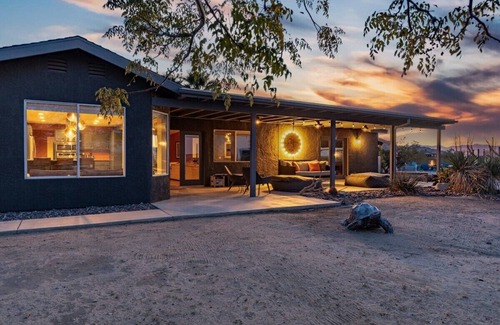 Panorama Heights House | Spa, Cowboy Pool, walk to JTNP | Climbers Paradise