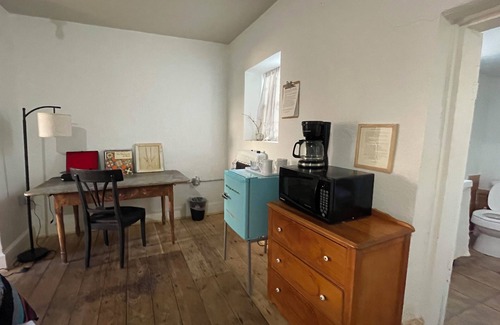 Marfa Apartment | Space 2 in the Heart of Marfa. Walk to Shops, Galleries and Restaurants!