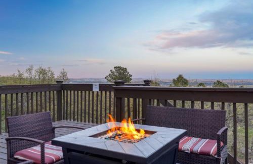 Southwest Colorado Springs House | Space Command A plus Views BBQ Games Prime Location