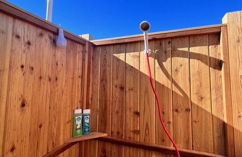 Terlingua RV Rental | Space Cowboys