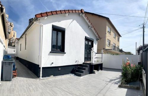 Sevran Apartment | Spacieuse Guest House près de l'aéroport CDG