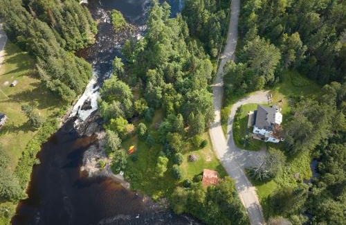 La Macaza House | Spacieuse propriété pour grande famille avec activités et spa 10 p