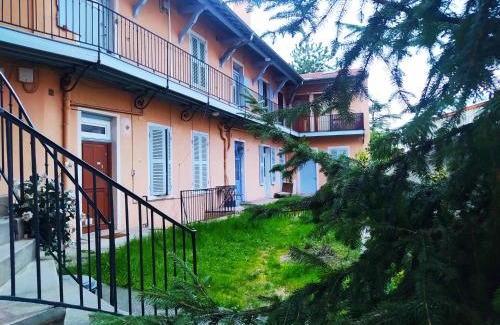 Oullins Apartment | Spacieux Appartement au Calme 15min sud de Lyon proche Métro et Gare Confluence Aquarium Gerland