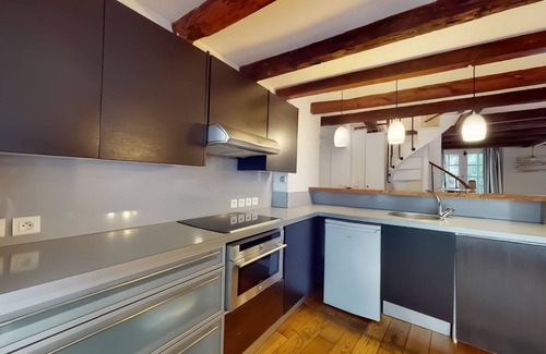 Notre Dame Apartment | Spacieux Appartement de 2 Chambres à Notre Dame
