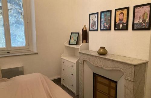 6th Arrondissement Apartment | Spacieux appartement T4 avec cours privée
