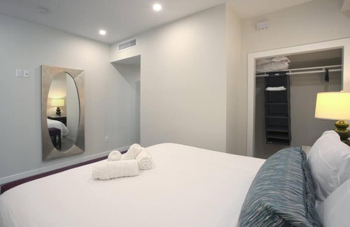 Bankers Hill Apartment | Spacious 1 Bedroom Apartment in Heart of San Diego