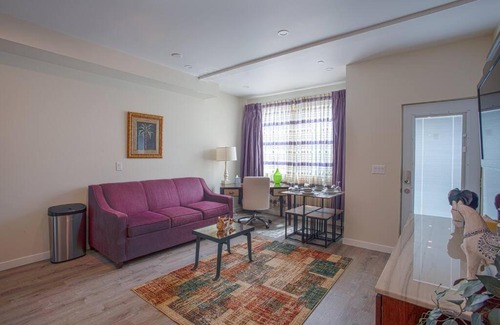 Bankers Hill Apartment | Spacious 1 Bedroom Apartment in Heart of San Diego