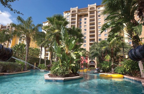 Lake Buena Vista Condo | Spacious 1BR resort condo, on Disney property, enjoy all the onsite amenities!