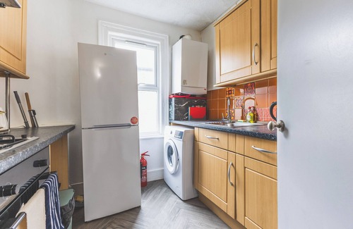 Kensal Green Apartment | Spacious 2-bed apartment in Kensal Green