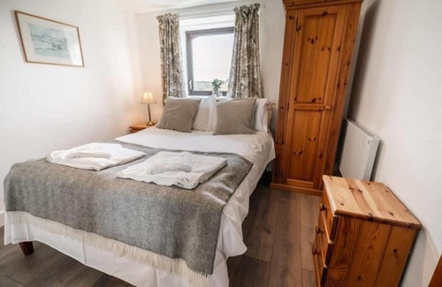 Widemouth Bay House | Spacious 2 Bedroom Coastal Cottage nr Bude