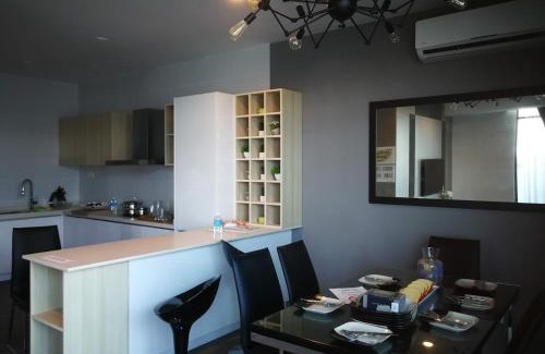 Maluri Apartment | Spacious 2 bedrooms 10 mins to Bukit Bintang