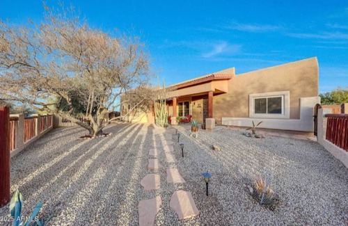 Wittmann House | Spacious 3-Bed Home with Office, Pool, Spa & Horse Amenities