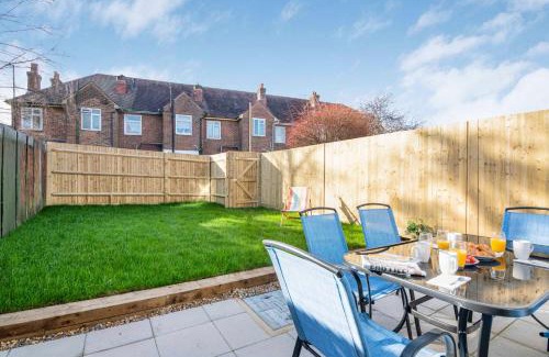 Southampton Apartment | Spacious 3 Bed House, Netflix, Garden, Parking