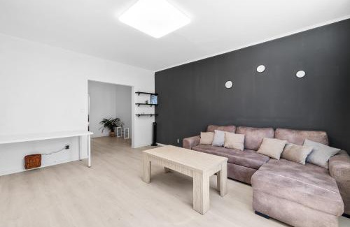 Bratislava Apartment | Spacious 3-Bedroom Apartment with Park View in Petržalka
