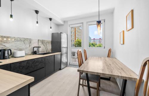 Bratislava Apartment | Spacious 3-Bedroom Apartment with Park View in Petržalka
