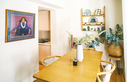 South Kensington Apartment | Spacious 3 Bedroom Apartment in South Kensington near Museums