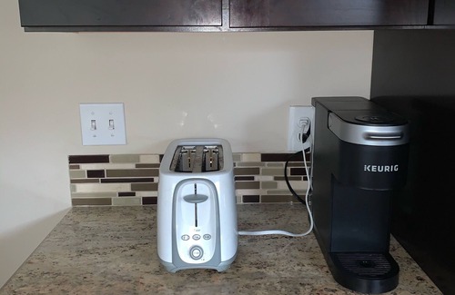 Washington House | Spacious 3 Bedroom Home Close to Stoney Creek