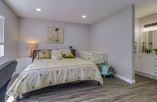 College East House | Spacious 3-Bedroom Home near SDSU w/King Bed, Free Pool/Hot Tub Access, Parking