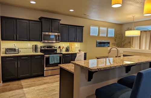Eugene House | Spacious 3-bedroom home with outdoor space