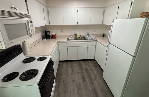 Bonney Lake Apartment | Spacious 3-bedroom apartment in enjoyable Bonney Lake