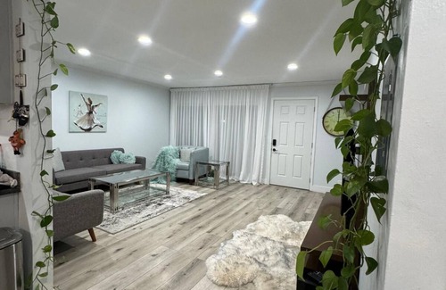 Walnut Creek Condo | Spacious 3-bedroom condo in lovely Walnut Creek with WiFi, AC