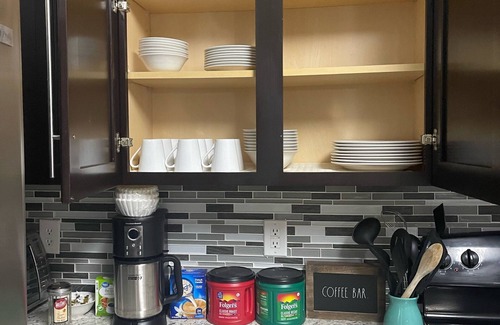 Greensboro House | Spacious 3 level Townhome in prime location! Tvs & fans in all 4 bedrooms!