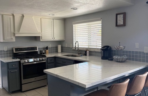 Pumpkin Center House | Spacious 3BR/2.5BA Home w/Pool