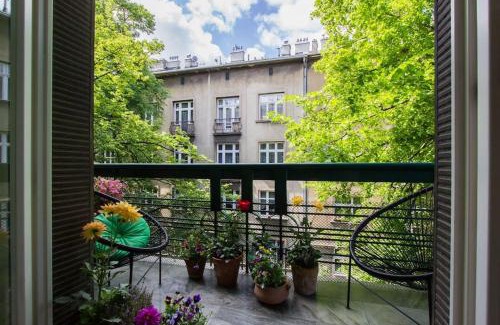 Piasek Południe Apartment | Spacious 3BR apartment with AC in living room, 2 balconies