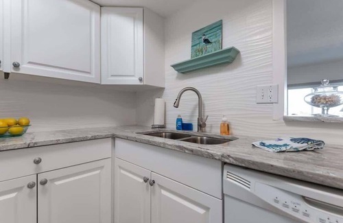 South Patrick Shores Apartment | Spacious 3BR Beachfront Condo w/Balcony & Parking