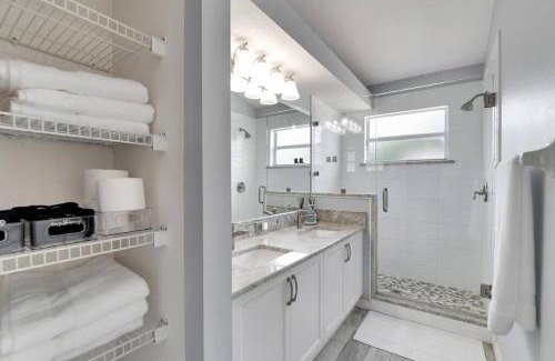 Tarpon Springs House | Spacious 3BR Family Home Near Sponge Docks