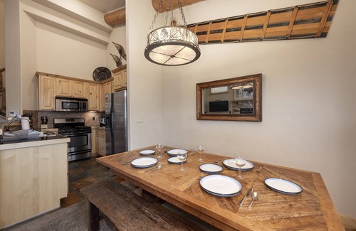 Winter Park House | Spacious 3BR townhouse w/hot tub & garage