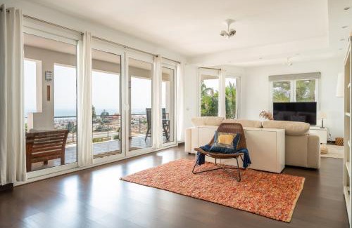 Torreblanca Villa | Spacious 3BR Villa with Pool and Sea Views - Hosted by Lapponia Properties