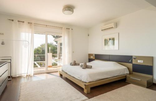 Torreblanca Villa | Spacious 3BR Villa with Pool and Sea Views - Hosted by Lapponia Properties