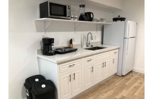 Castro Valley House | Spacious 3BR w/Outdoor Patio - Good for Big Group