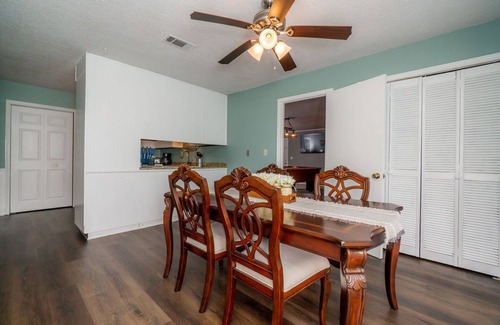 Houston County House | Spacious 4-Bedroom Retreat & Pet-Friendly Fenced Yard!