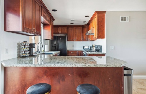 Mira Mesa House | Spacious 4-bedroom Centrally located close to all San Diego attractions