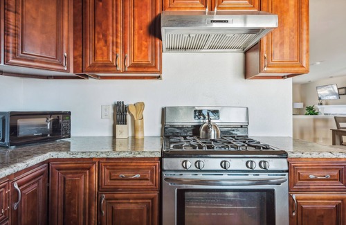Mira Mesa House | Spacious 4-bedroom Centrally located close to all San Diego attractions