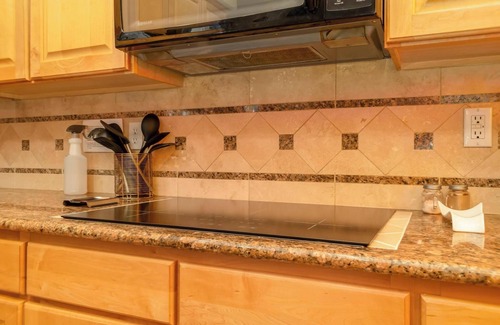 Washington Virginia Vale House | Spacious 4-bedroom house in charming Denver with game room and fitness room.