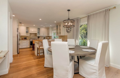 Folsom House | Spacious 4-bedroom house in Folsom near Sundhal Elementary School and the Lake.