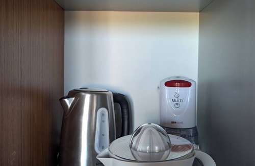 Akrata House | Spacious 4-Bedroom Villa with Garden - Family-Friendly, Near Akrata Beach