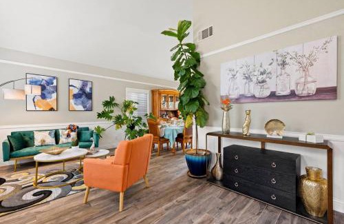 Lake Elsinore House | Spacious 4 BR with Heated Pool & SPA And Fire Pit