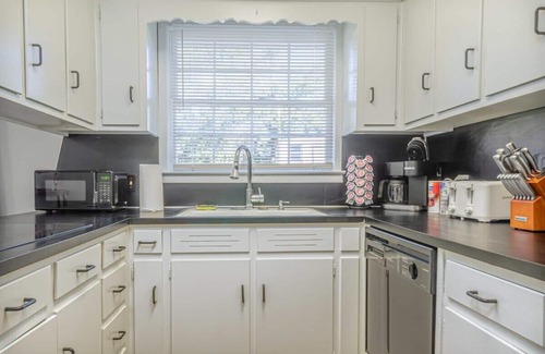 Fortson House | Spacious 4BR Columbus Home with Game Room