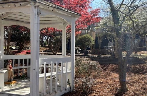 Marion Lake Club House | Spacious 4BR Lake James Retreat/Golf Course/Views/Fire Pit/Gazebo/Affordable
